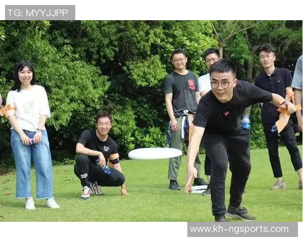 西安飞盘队团队协作引发热议背后的争议与思考实时数据